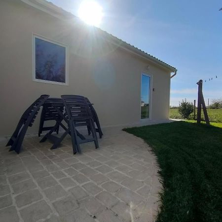 Jolies Chambres Familiales A 10 Minutes Du Puy Du Fou Les Herbiers Exterior photo